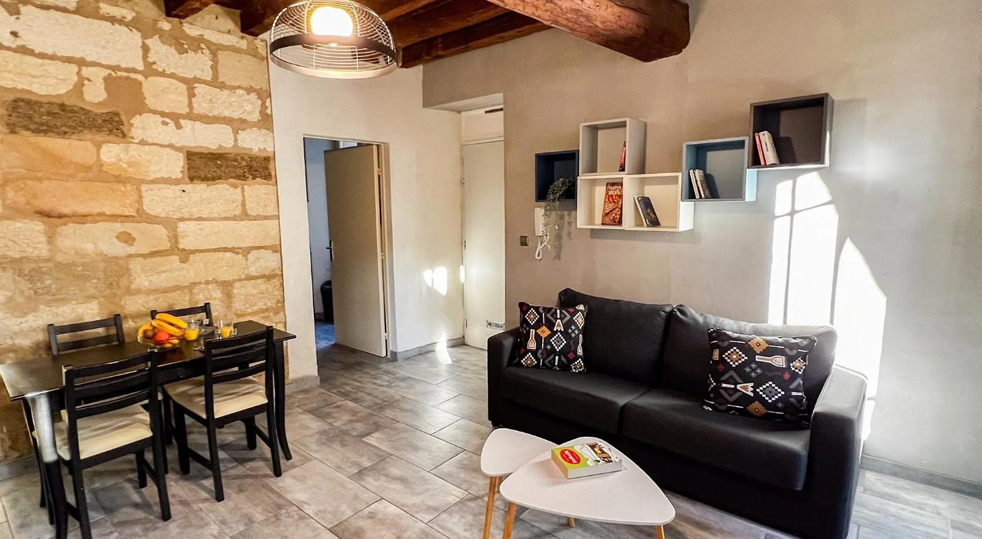 Ac - Wifi - Perfect For Exploring Avignon On Foot! Apartment 0*,